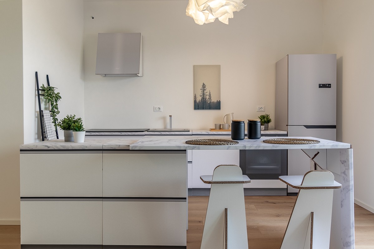 cucina dimostrativa in cartone