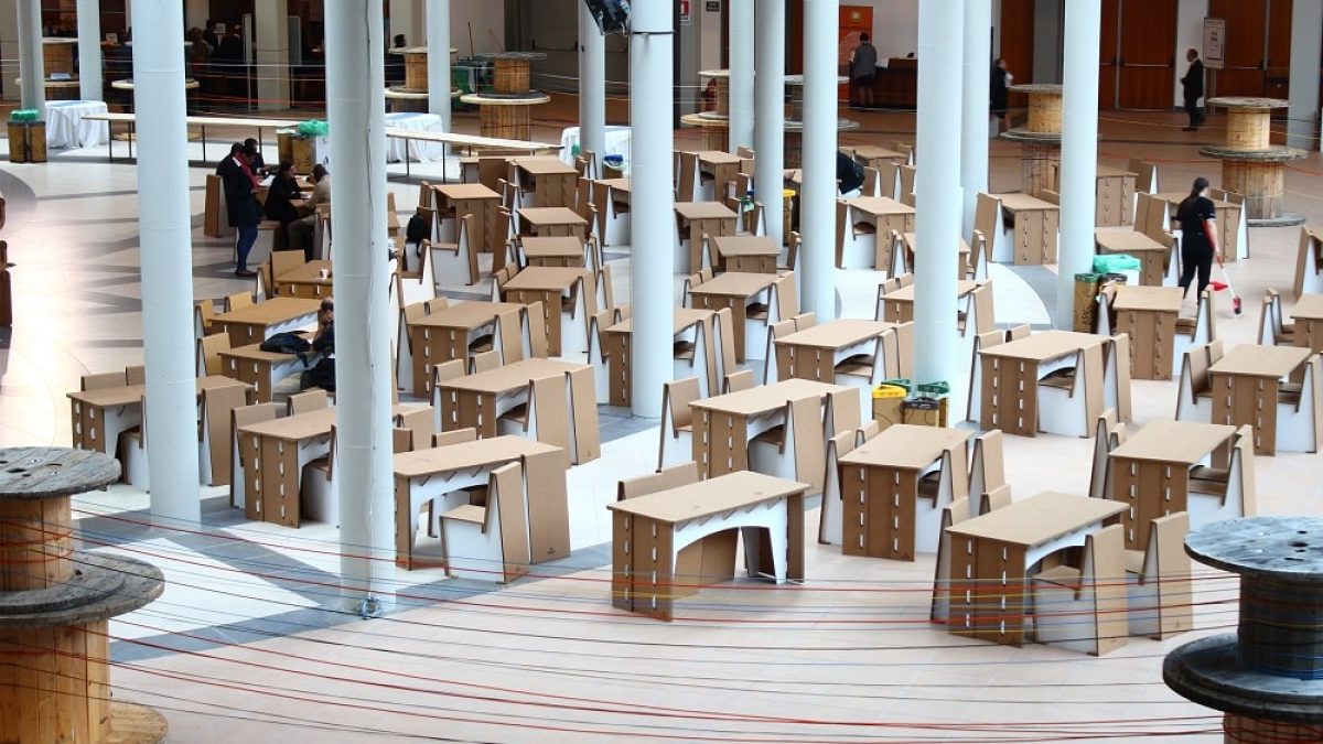 arredi per eventi in cartone